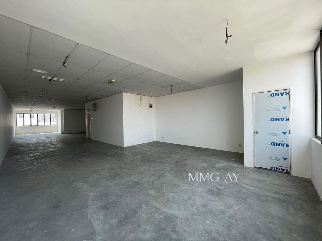 Setia Taipan 2 Setia Alam Three Storey Shoplot - photo 2