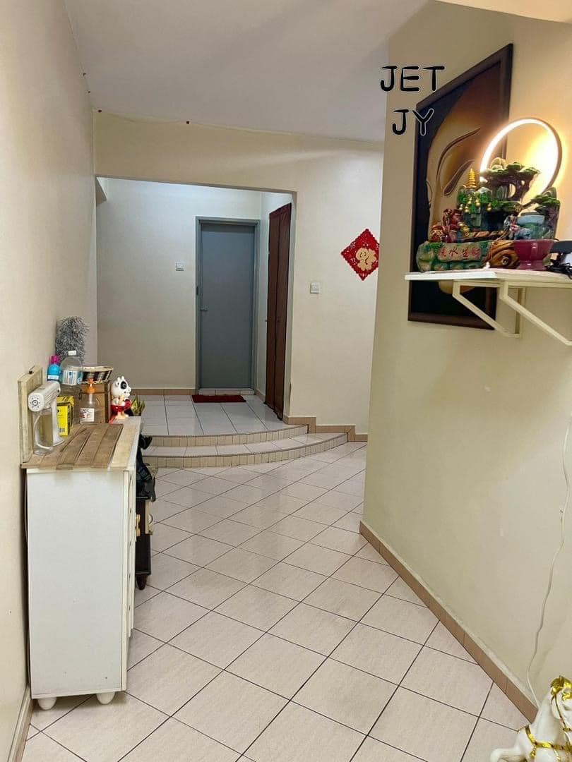 Regency Condo Behind Centro Mall Klang - photo 3
