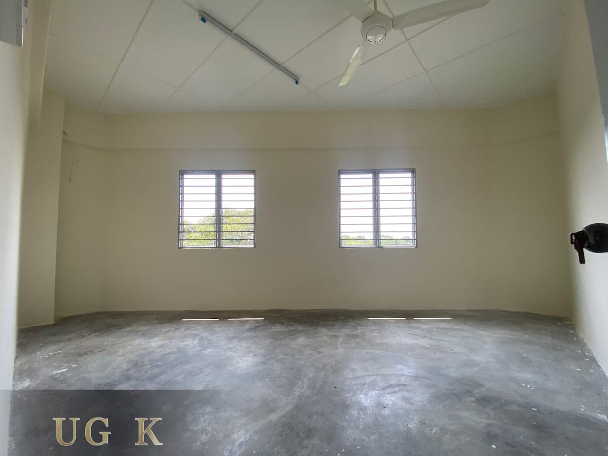 Tmn Sentosa Shop Apartment 3rd Floor Corner Klang - photo 4