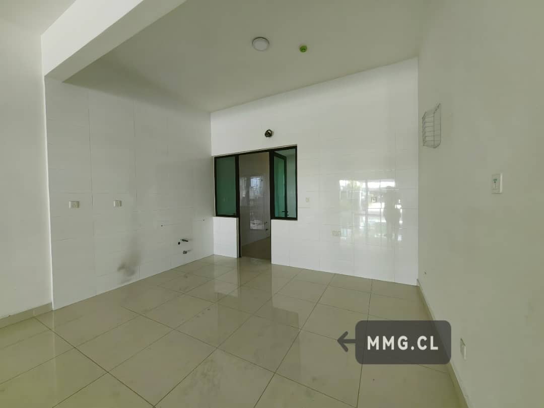 Duta Villa 3 Storey Superlink House Setia Alam - photo 2