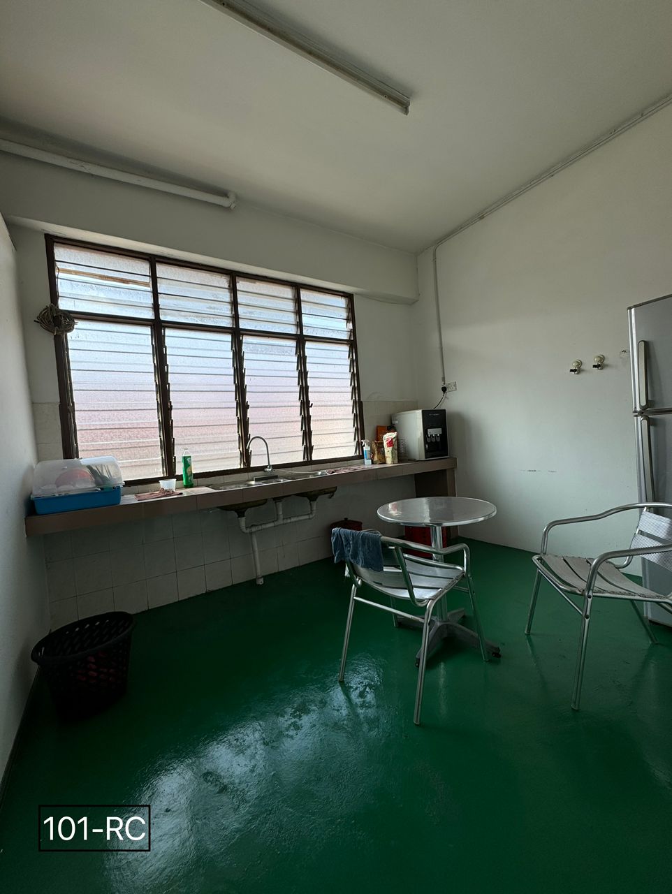 Telok Gadong Besar 3sty Shoplot 1st Floor Klang - photo 6