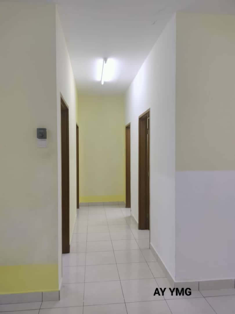 Azaria Apartment Bdr Paklands Ground Floor Klang - photo 4