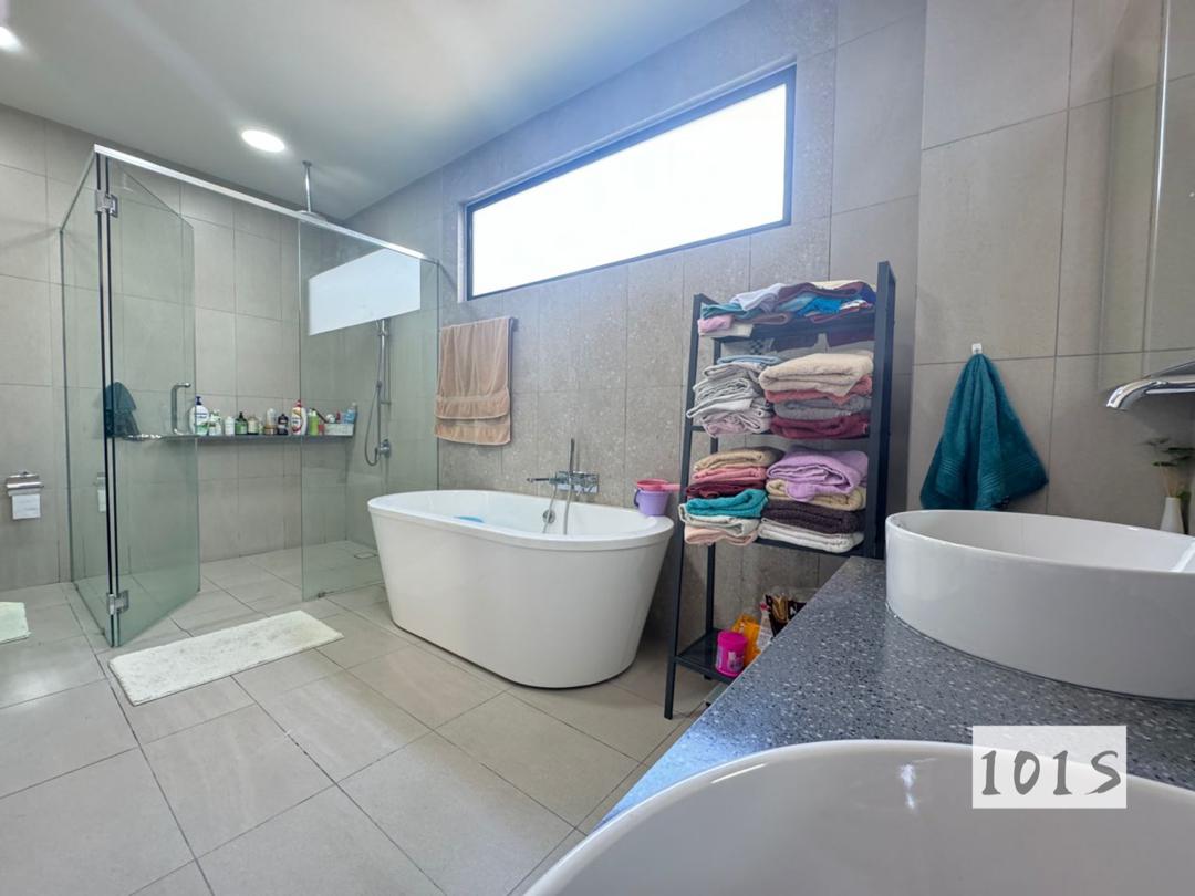 Tropicana Aman Dalia 2sty Bungalow House - photo 6
