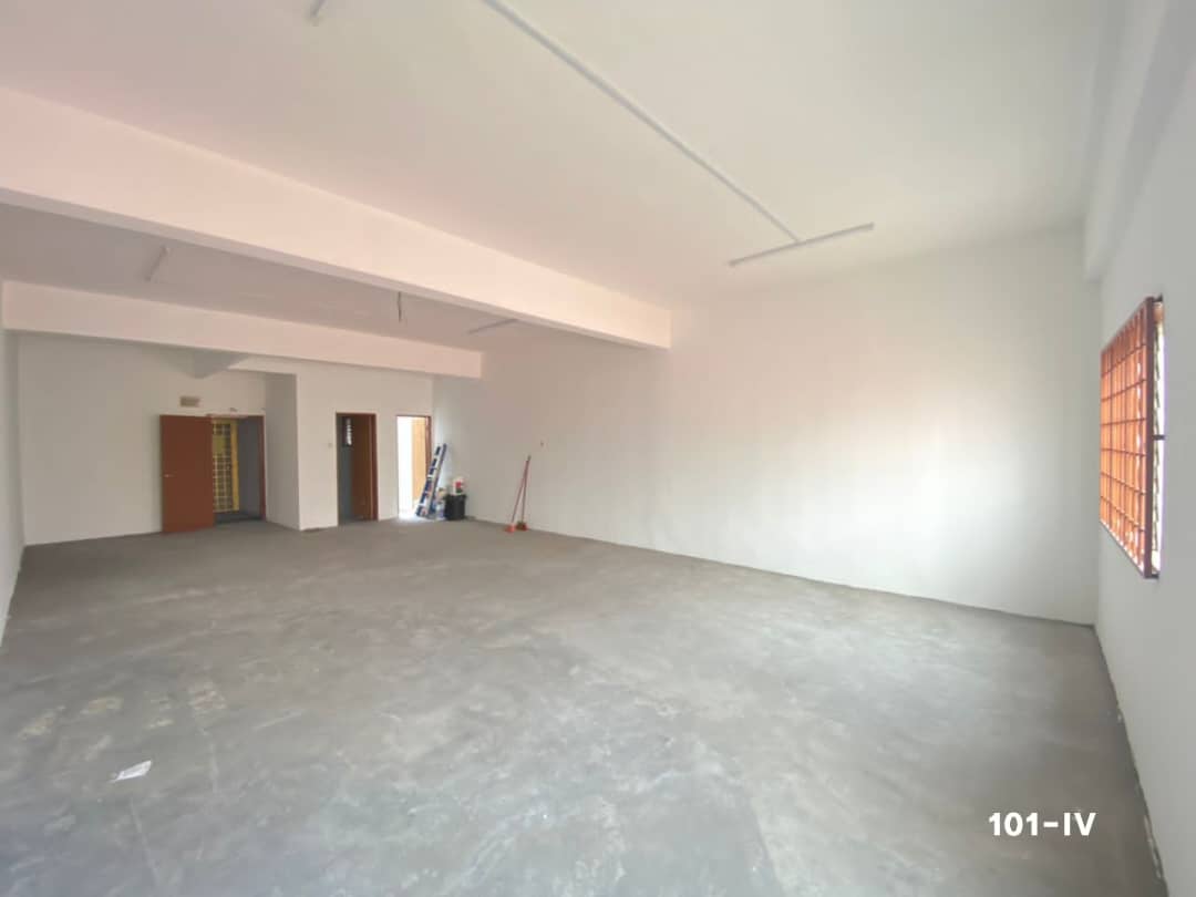 Jln Tengku Badar 1st Floor Shop Office Port Klang - photo 10