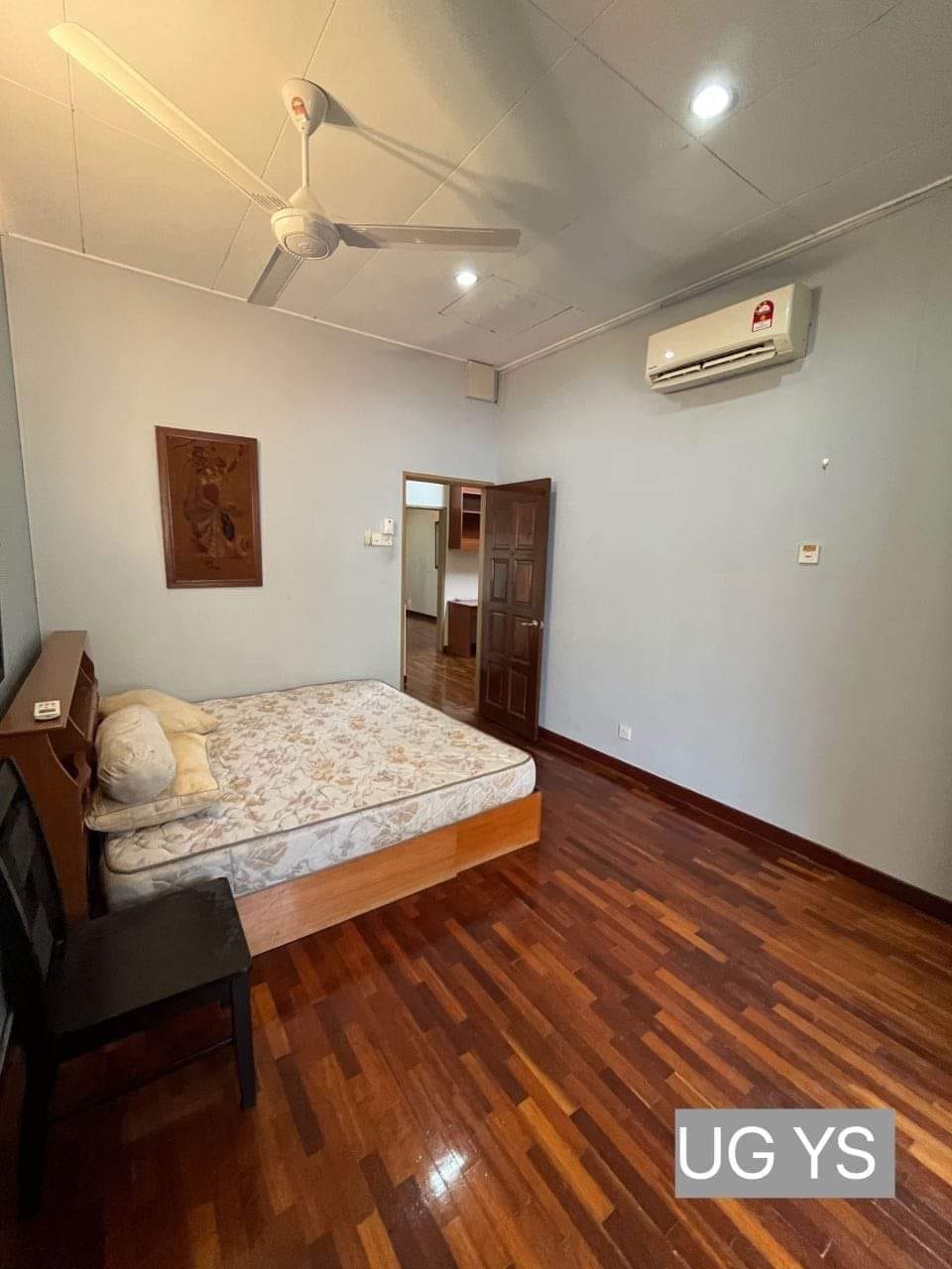 Bandar Botanic Double Storey House Klang - photo 9