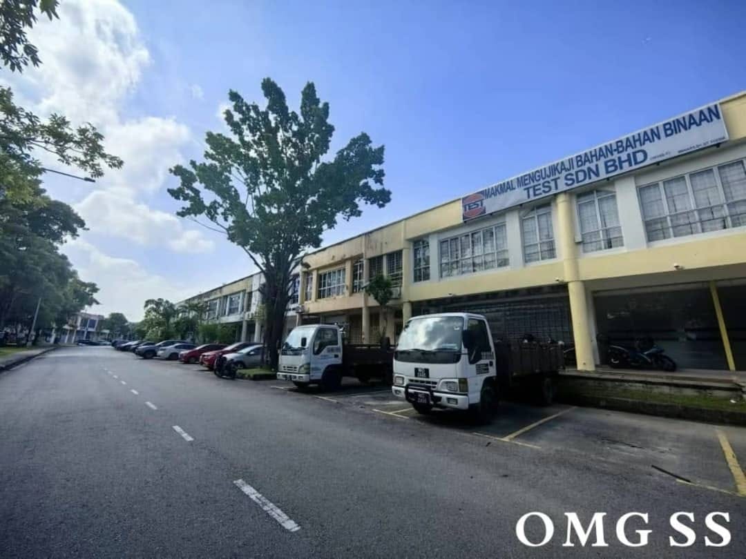 Kemuning City Mokara Anggerik Road Corner Factory - photo 2