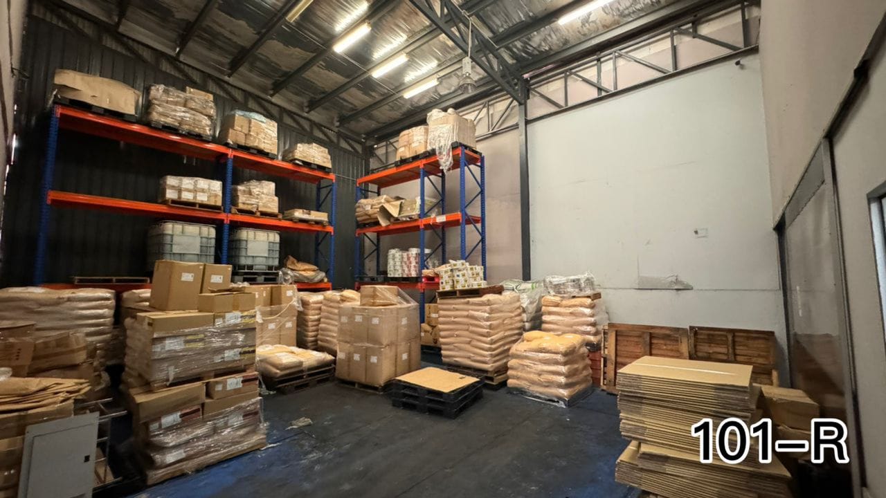 Meru Klang Detached Factory with 2sty Office - photo 3