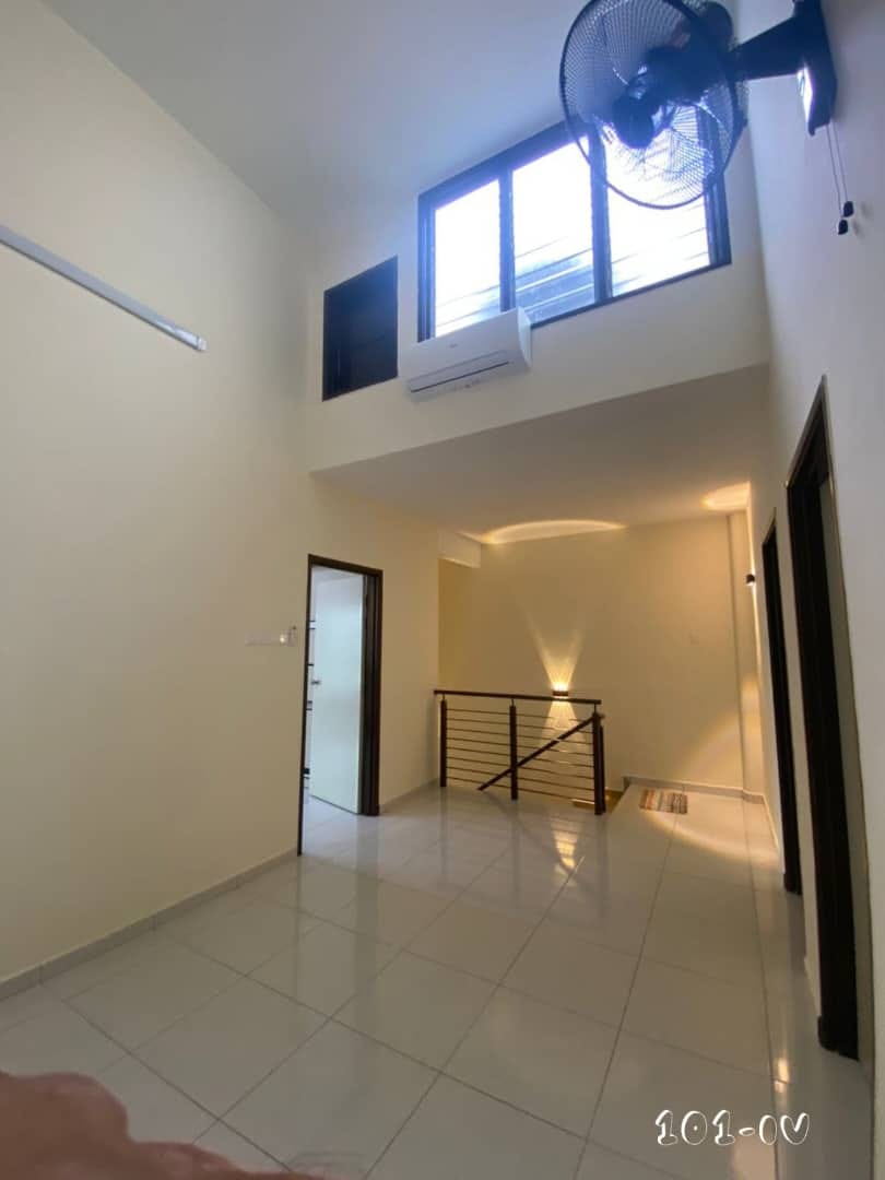 Taman Bandar Klang In Jln Goh Hock Huat 2sty House - photo 3