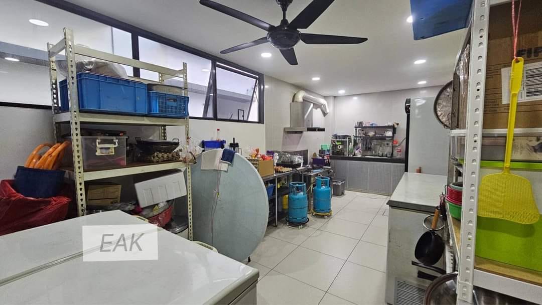 Setia Utama Setia Alam 3sty Semi D House - photo 5