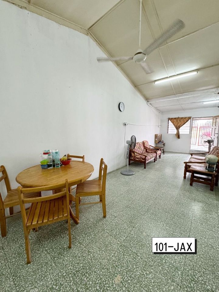Jalan Meru Single Storey Endlot House Klang - photo 2