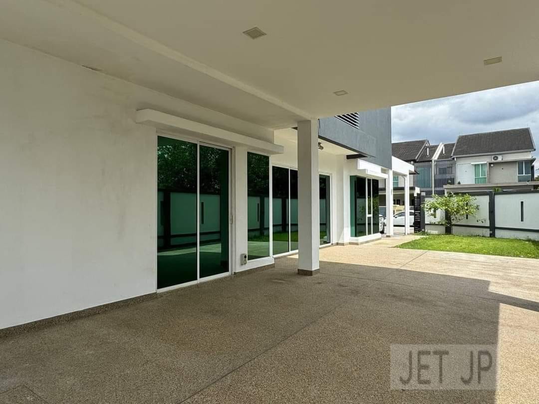 D Laman Greenville 2sty Bungalow Corner House - photo 7