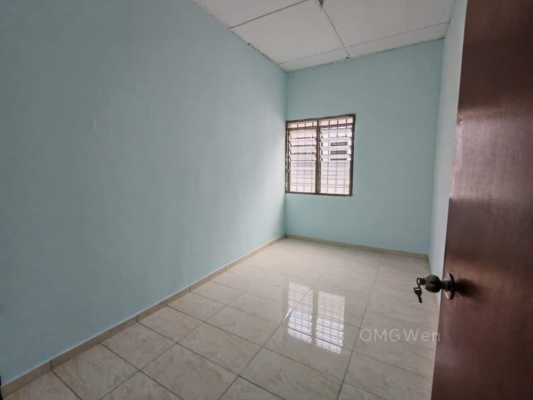 Taman Klang Utama 2sty House Klang - photo 3