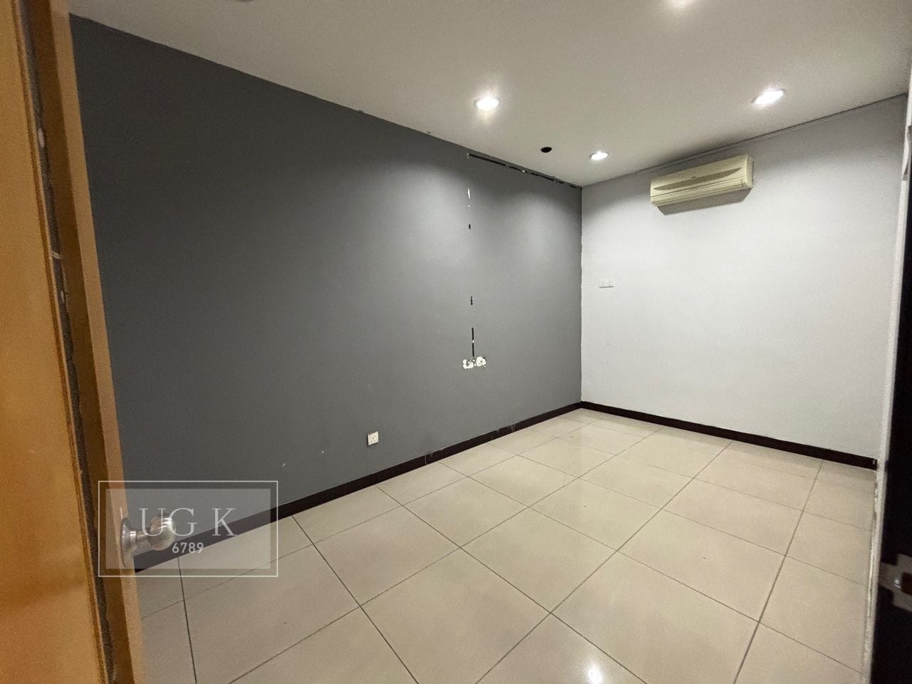 Bayu Tinggi Shop Office Klang - photo 3