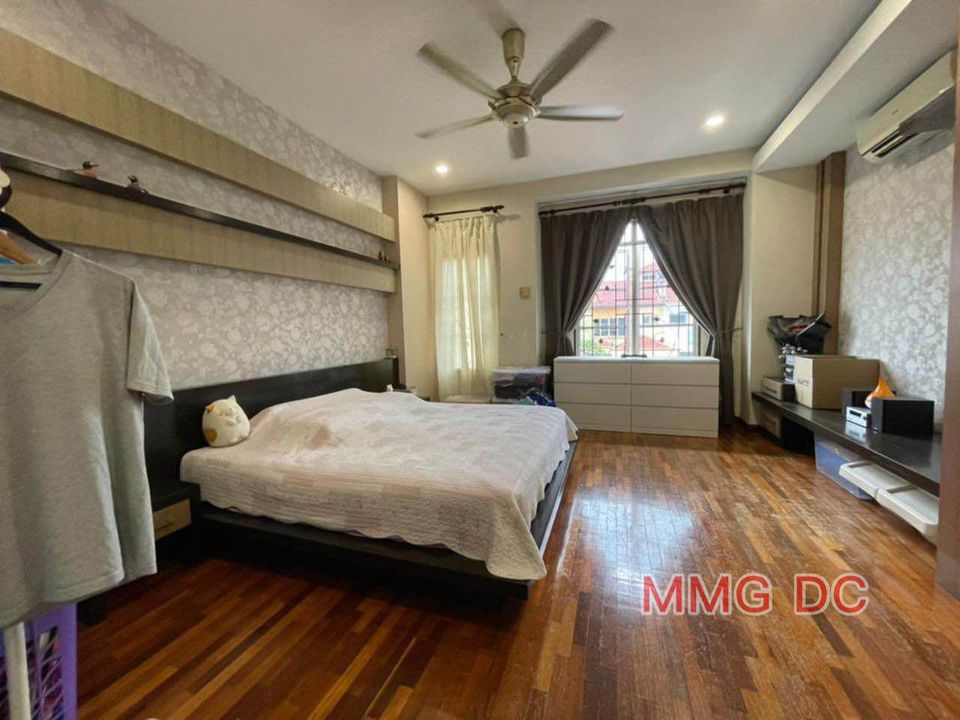 Bandar Botanic Jenaris 2sty House Klang - photo 3