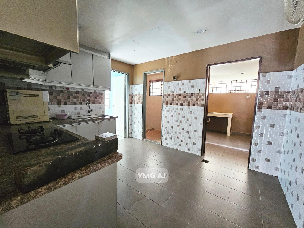 Bandar Bukit Tinggi 2 2sty House Klang - photo 2