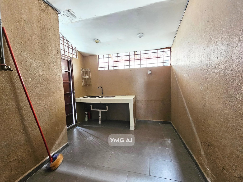 Bandar Bukit Tinggi 2 2sty House Klang - photo 5