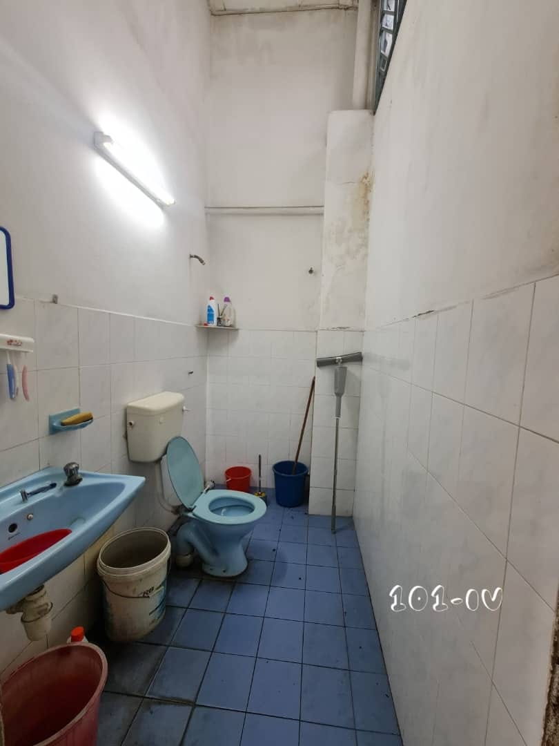 Rantau Panjang 2sty Endlot House Klang - photo 6