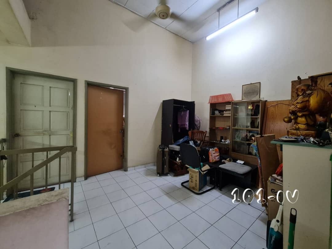 Rantau Panjang 2sty Endlot House Klang - photo 8