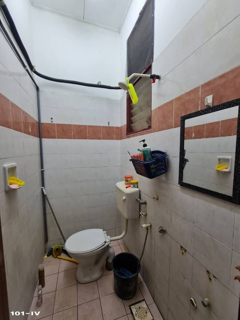Teluk Panglima Garang 1sty House Klang - photo 3