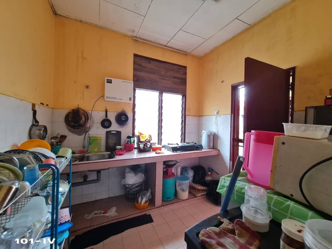 Teluk Panglima Garang 1sty House Klang - photo 11