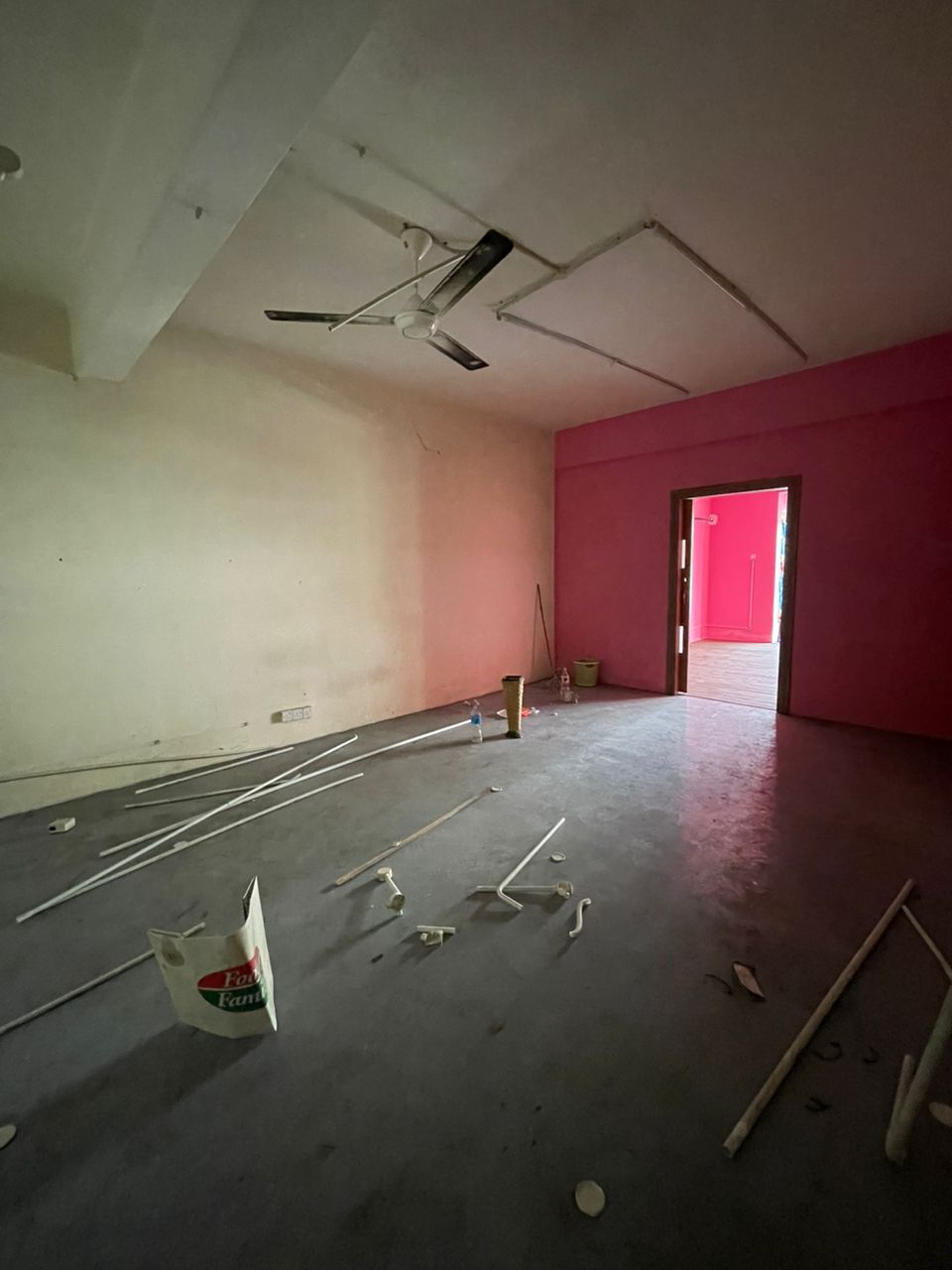 Bayu Tinggi 3sty Shoplot Klang - photo 9