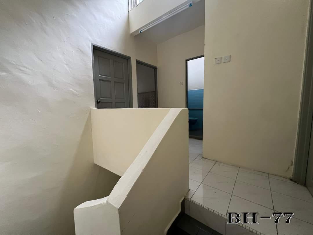 Klang Utama 2sty House Klang - photo 5