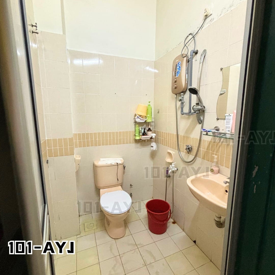 Taman Sungai Indah 2sty House Kapar - photo 11