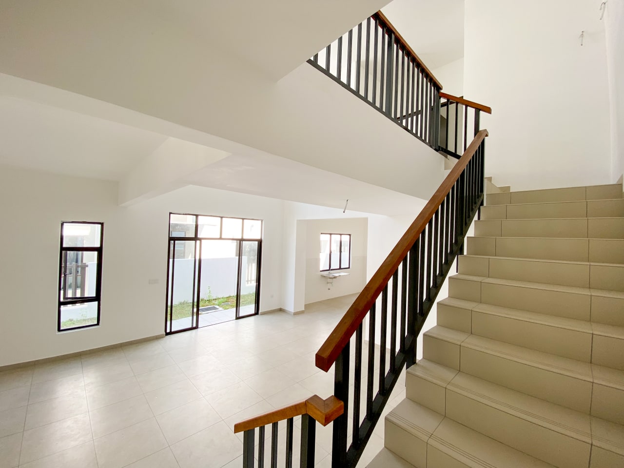 Freehold Brand New Semi D Cluster EcoHill 2 Frossa - photo 3
