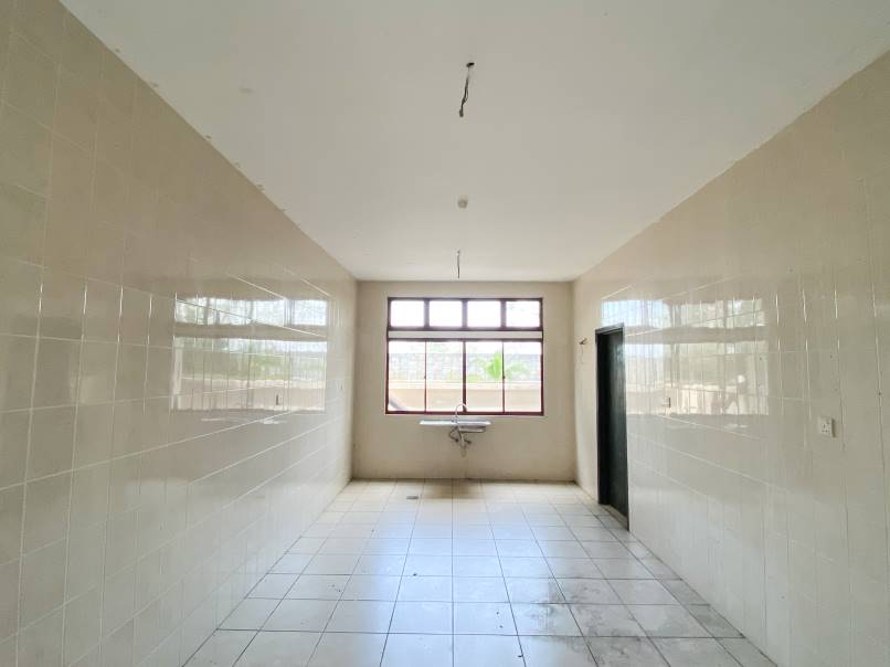 End Lot Facing Open Semi-D Bukit Jelutong for Sale - photo 4