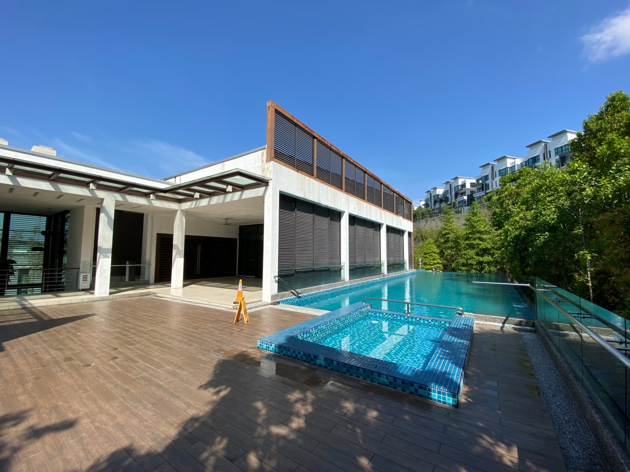 3 Storey Courtyard Villa Sunway Montana - photo 7