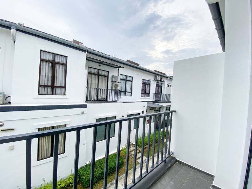 Renovated 2 Storey Terrace Corner Lot For Sale - photo 5