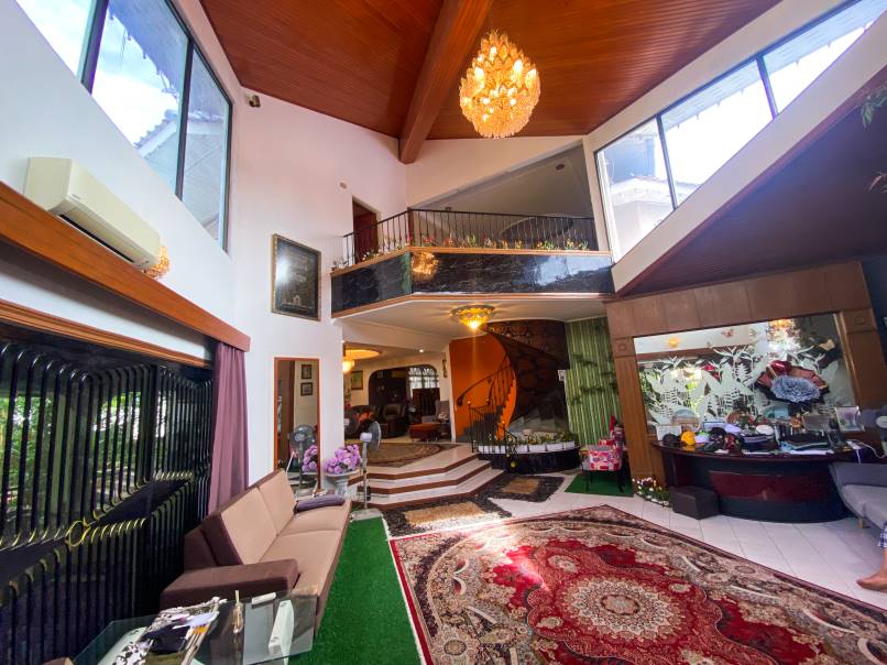Renovated 2 Storey Bungalow Section 6 Shah Alam - photo 2