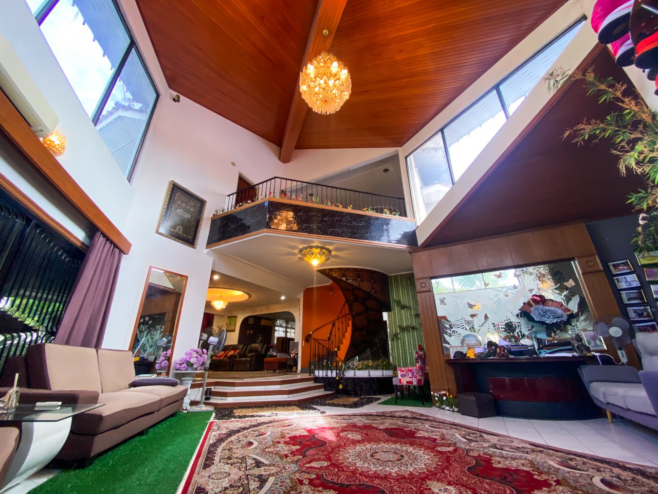 Shah Alam RENOVATED 2 Storey Bungalow Section 6 - photo 2