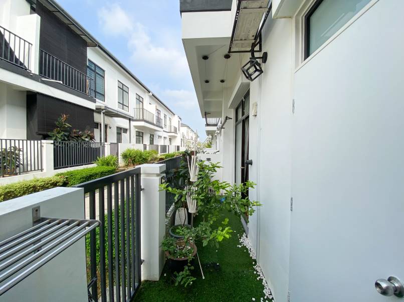 2 Storey Terrace Eco Grandeur For Rent - photo 5