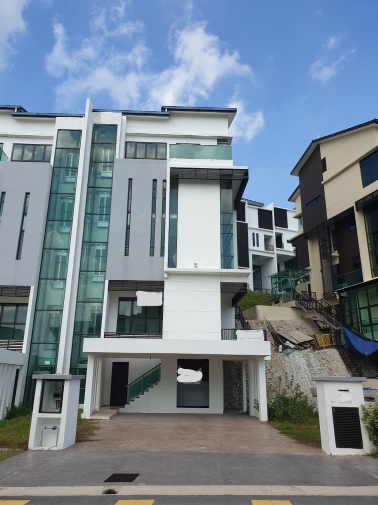 5 Storey Semi Detached Kingsley Hills Putra Height - photo 3