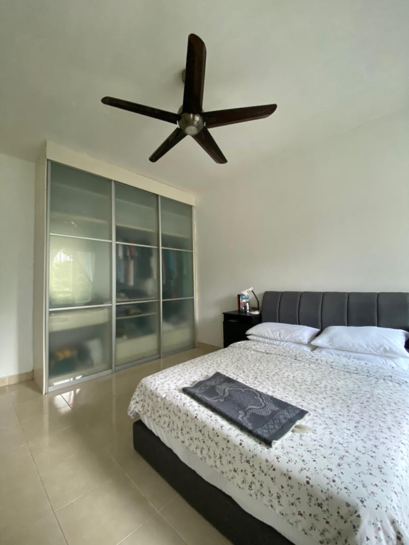 Fully Furnished Riana Green East Condo - photo 2