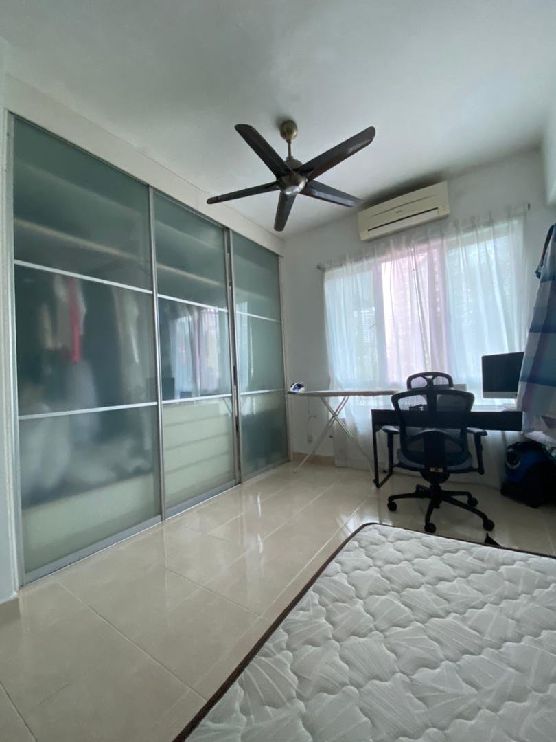 Fully Furnished Riana Green East Condo - photo 4