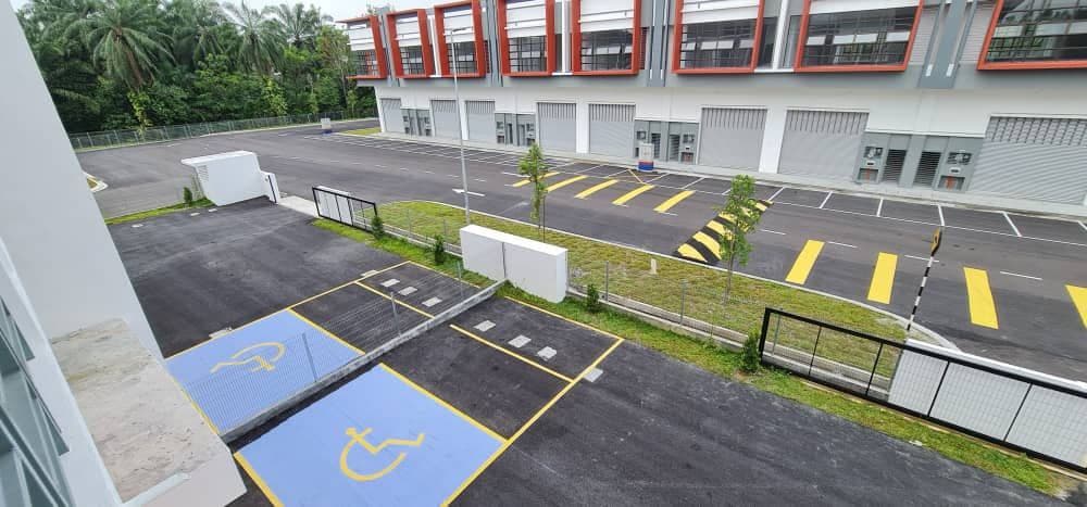 Endlot Factory Jalan Klang Banting - photo 4