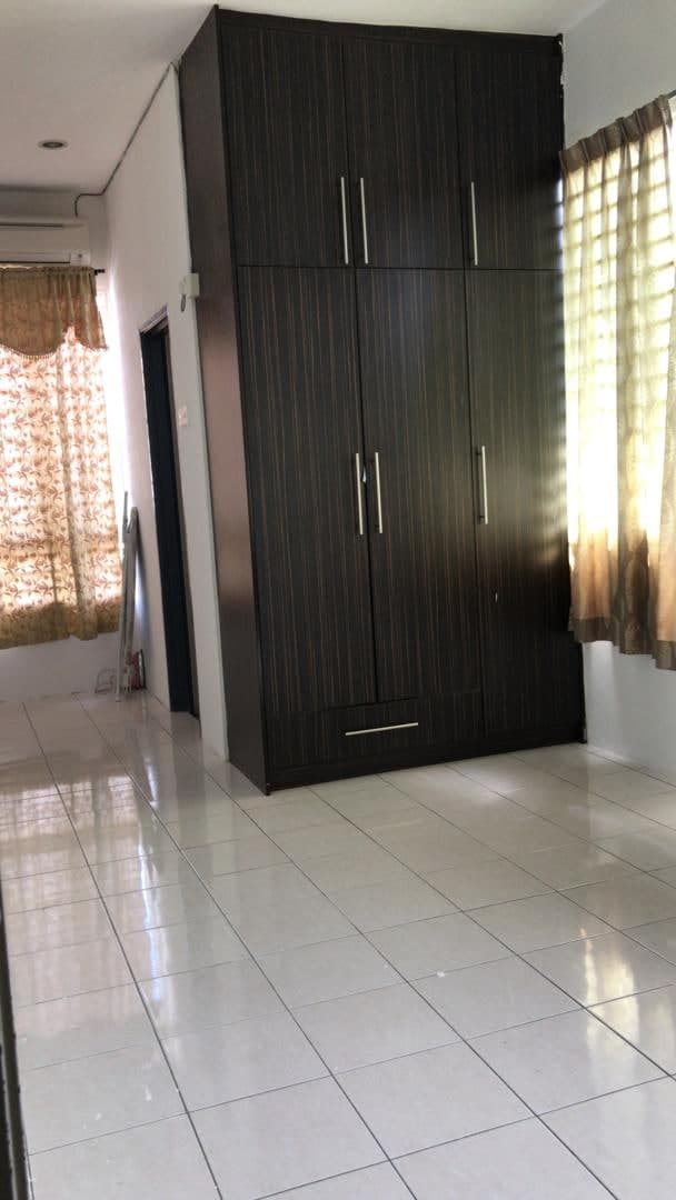 Townhouse Corner lot Bandar Mahkota Cheras - photo 2