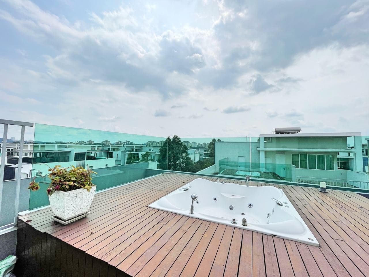 Corner Bungalow Aspen Garden Residence Cyberjaya - photo 3