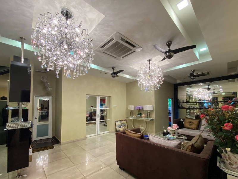 Triple Storey Bungalow Kemuning Residence - photo 8