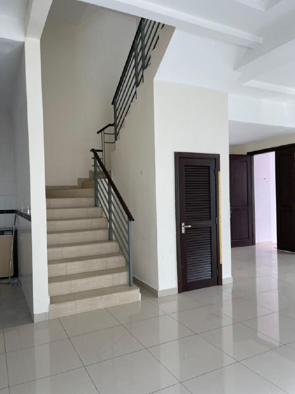 3 Storey Semi D Taman Sinar Mahkota Fasa 2 Cheras - photo 4
