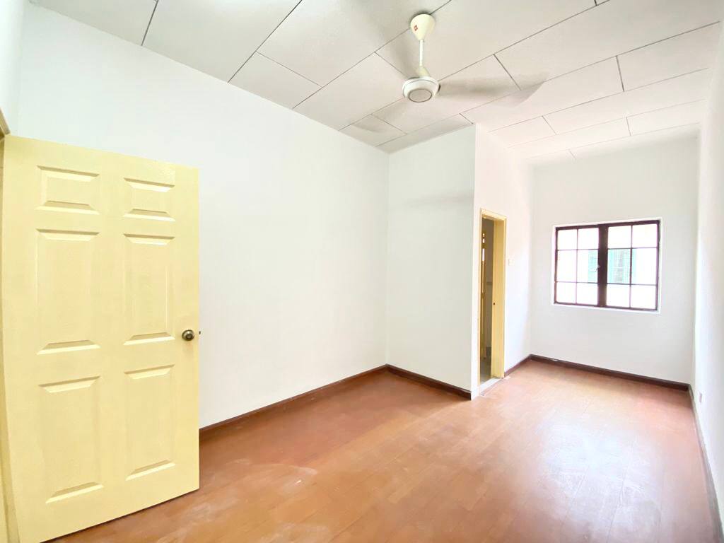 Double Storey Jalan Kubah Bukit Jelutong - photo 12