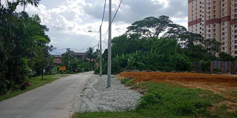 Tanah Lot Banglo Taman Dato Ahmad Razali Ampang - photo 3