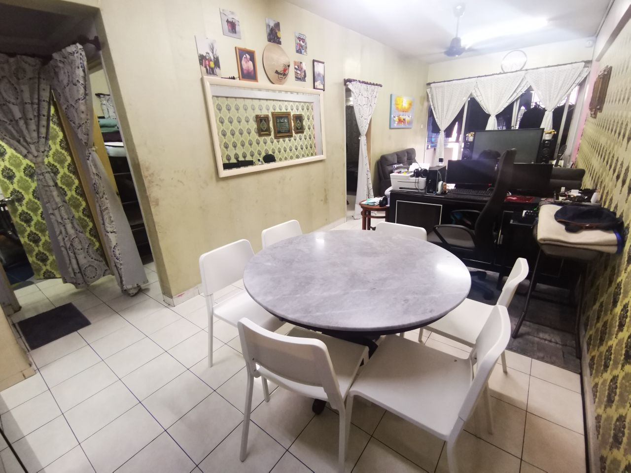 Sri Gotong Apartment Batu Caves - photo 3