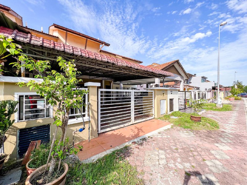 Renovated 2 Storey Jalan Bayu Impian Klang - photo 2