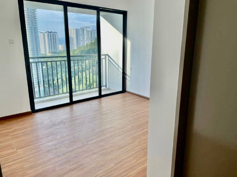 Malay Reserved The Trees Damansara Condominium - photo 2
