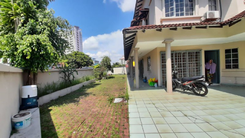 End Lot 2 Storey Jalan Ferum Seksyen 7 - photo 2
