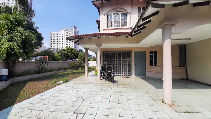 End Lot 2 Storey Jalan Ferum Seksyen 7 - photo 3