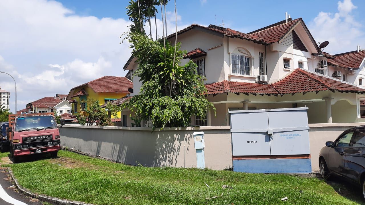 End Lot 2 Storey Jalan Ferum Seksyen 7 - photo 8